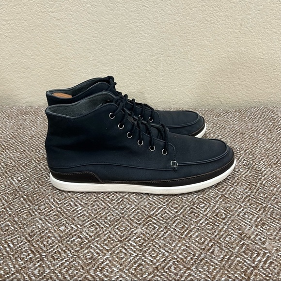 OluKai Nalukai Kapa Boot Men's 9M High Top Sneaker Shoe Black Casual Preppy EUC - Picture 1 of 10